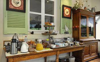 Logis Marjane Hotel